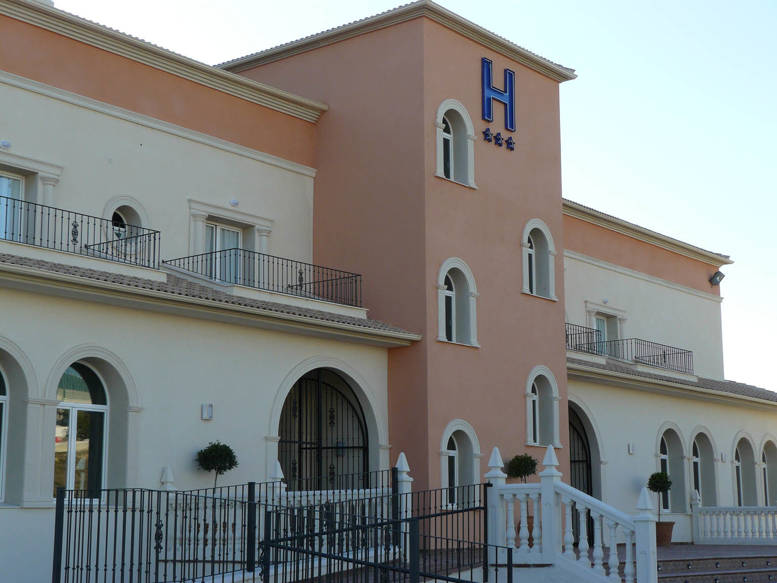 Ciudad Del Renacimiento Hotel บาเอซา ภายนอก รูปภาพ